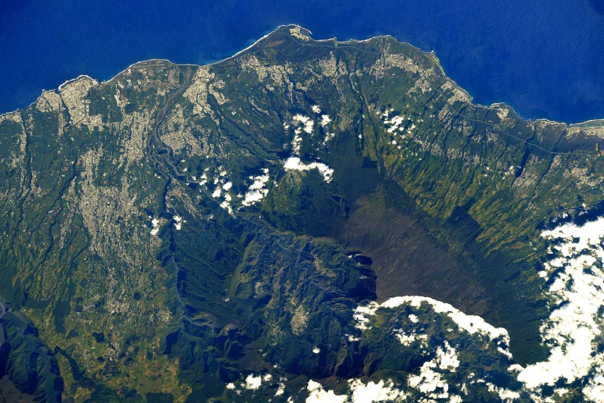 Piton des Neiges et Cirque de Cilaos