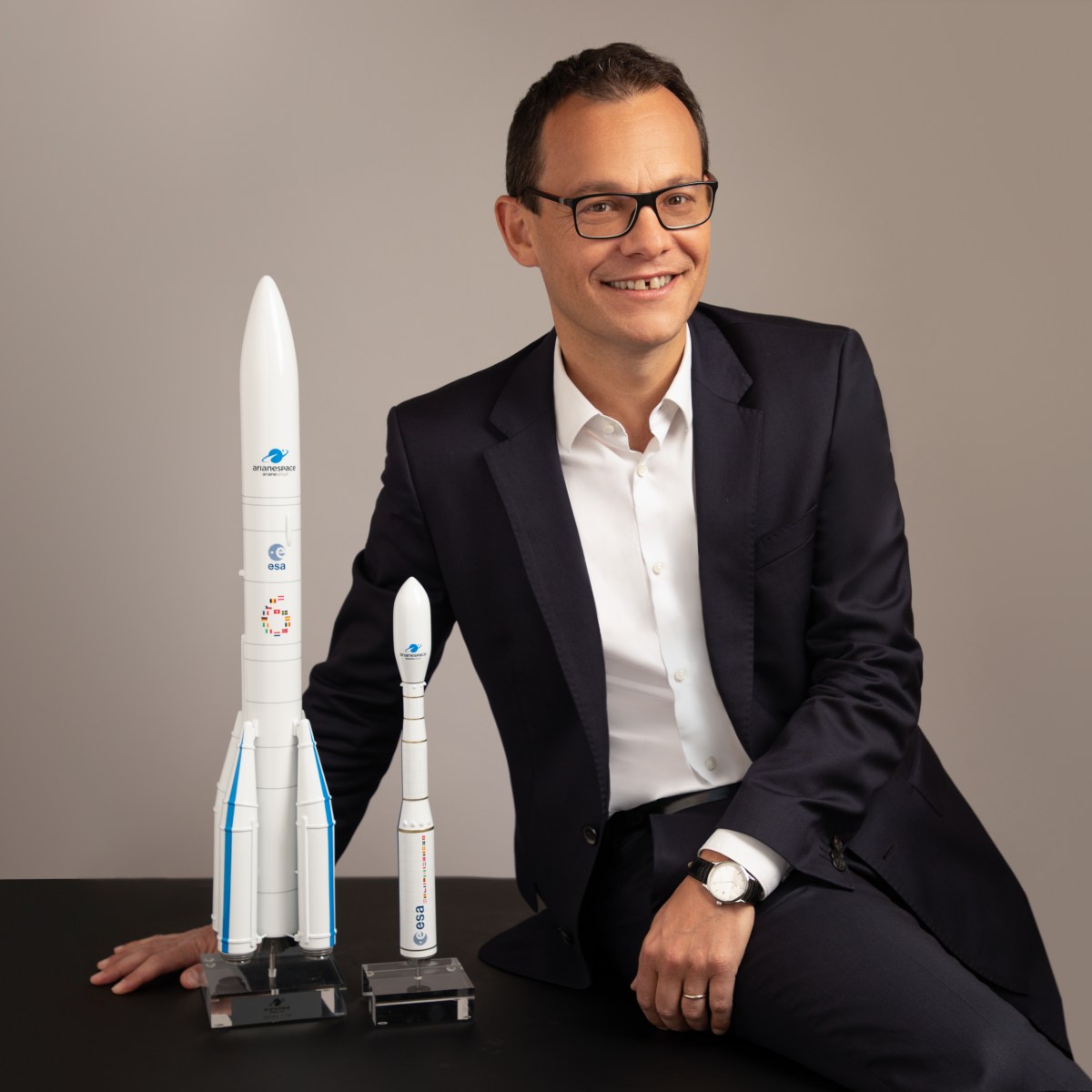 L’espace plus que jamais sur Terre par Stéphane Israël